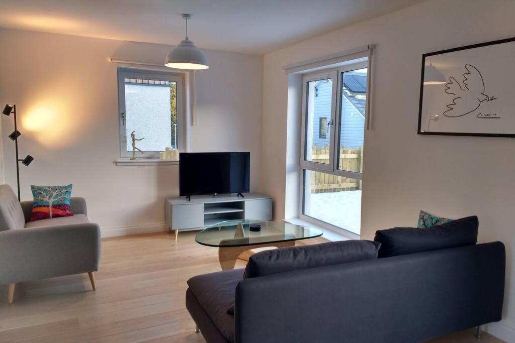 Вилла Asgard House - Modern Cosy House In The Cairngorms Grantown-on-Spey Экстерьер фото